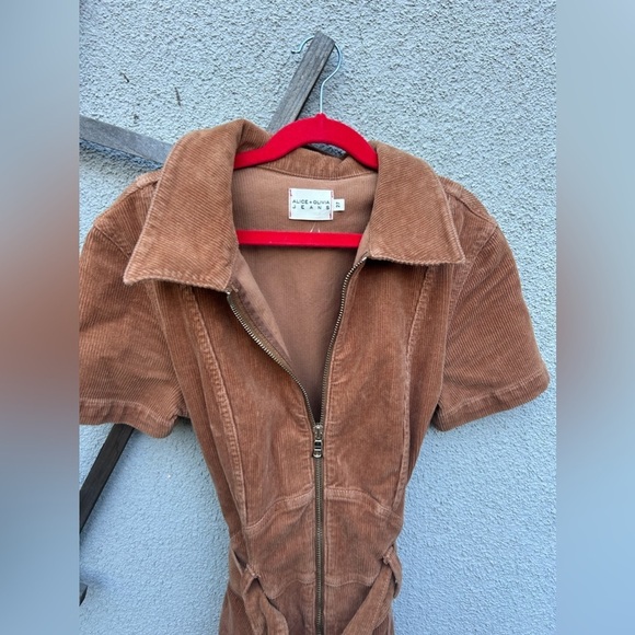 Alice + Olivia Gorgeous Wide Leg Jumpsuit in Camel - Picture 5 of 12